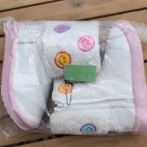 🔥Bebe White and Pink Booties with Colorful Accents Sz 5 New